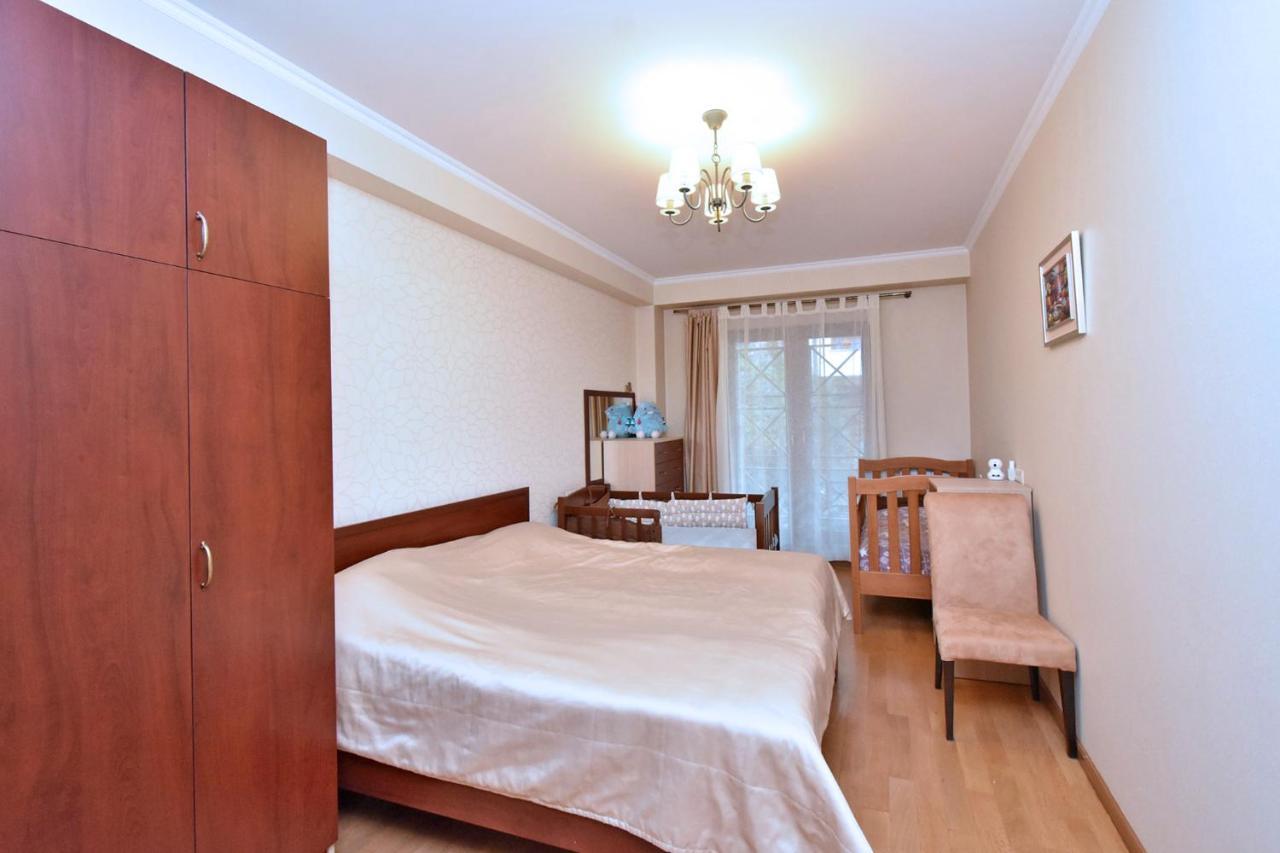 Dos Guest House Erévan Extérieur photo